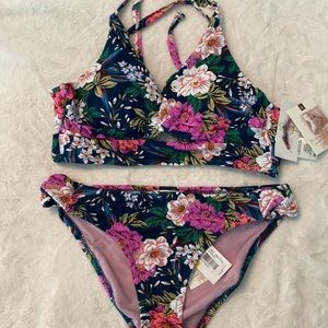 Jessica Simpson bikini set